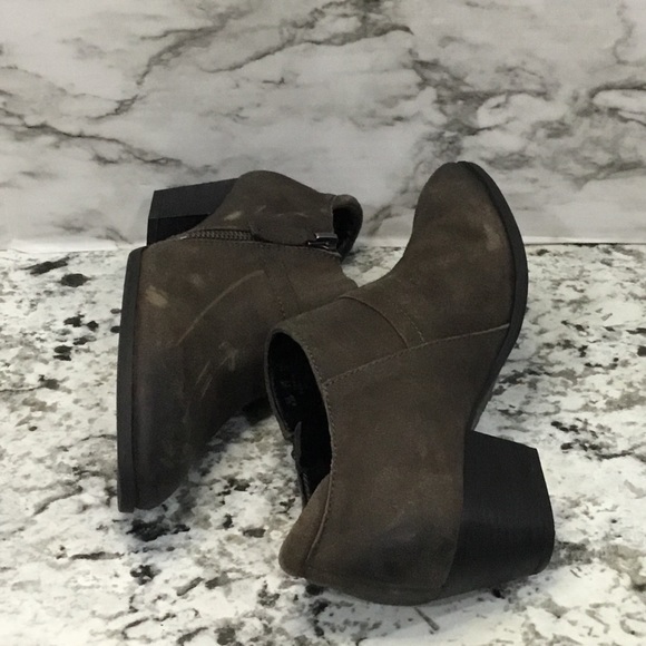 Franco Sarto Greco Suede Ankle Boot Booties - Picture 13 of 13